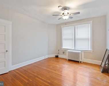 639 Plymouth Road - Photo Thumbnail 9