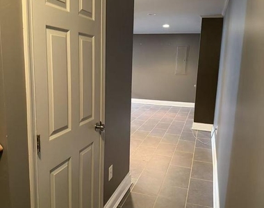 7726 Heathers Lane - Photo Thumbnail 6