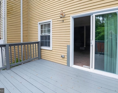 5326 King Arthur Circle - Photo Thumbnail 11