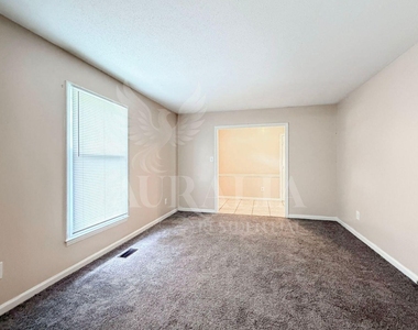 1408 Imperial Drive - Photo Thumbnail 4