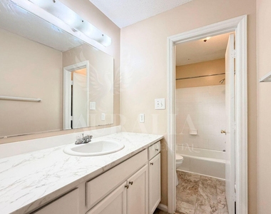 1408 Imperial Drive - Photo Thumbnail 7