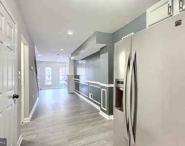 1127 Sargeant Street - Photo Thumbnail 12