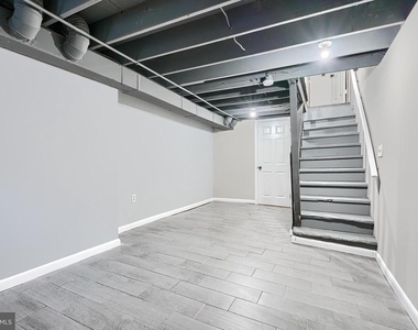 1127 Sargeant Street - Photo Thumbnail 27