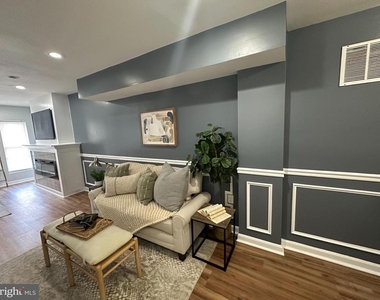 1127 Sargeant Street - Photo Thumbnail 10