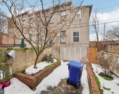 2206 E Baltimore Street - Photo Thumbnail 30