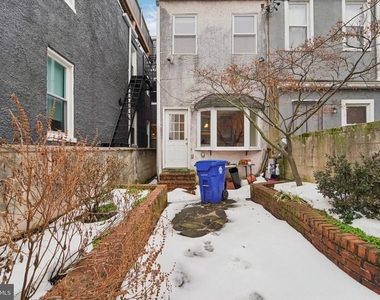 2206 E Baltimore Street - Photo Thumbnail 32