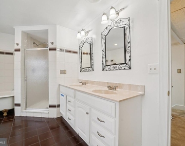 2206 E Baltimore Street - Photo Thumbnail 29