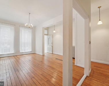 2206 E Baltimore Street - Photo Thumbnail 8