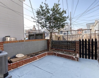 1608 S Hanover Street - Photo Thumbnail 17