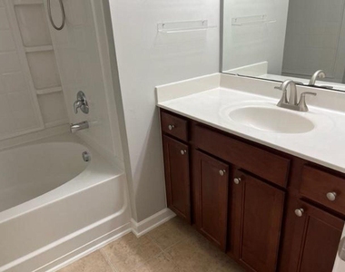 3022 Berkeley Springs Place - Photo Thumbnail 18