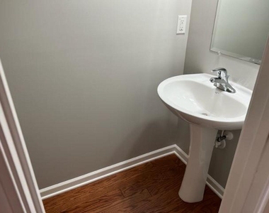 3022 Berkeley Springs Place - Photo Thumbnail 13