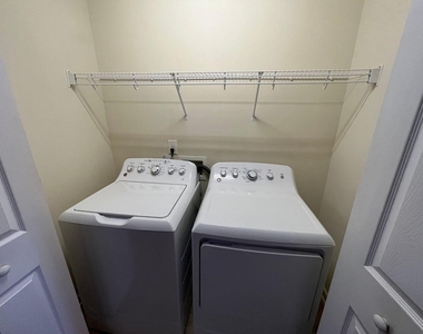 3022 Berkeley Springs Place - Photo Thumbnail 27