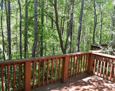 1945 Trexler Court - Photo Thumbnail 11