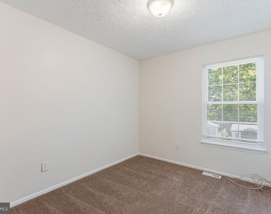 6319 Harris Heights Avenue - Photo Thumbnail 14