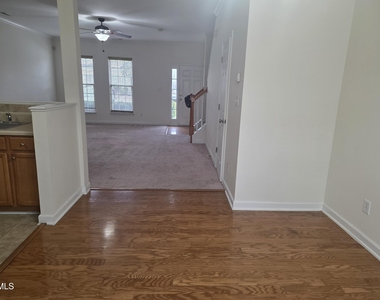 8346 Glenwood Springs Court - Photo Thumbnail 19