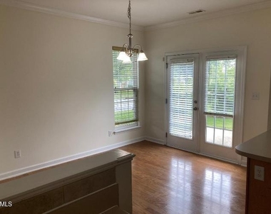 8346 Glenwood Springs Court - Photo Thumbnail 6
