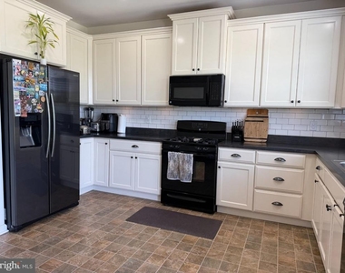 2163 Audubon Trail - Photo Thumbnail 5