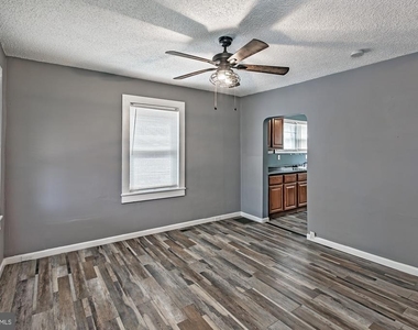 237 Ridge Road - Photo Thumbnail 4