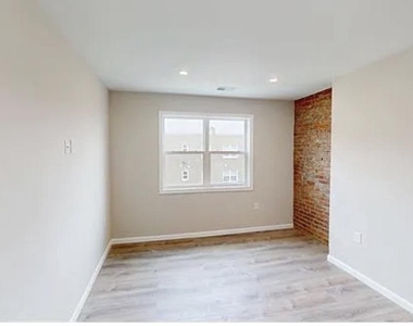 2429 Alabama Avenue Se - Photo Thumbnail 10