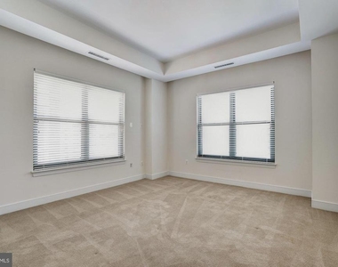 2425 L Street Nw - Photo Thumbnail 15