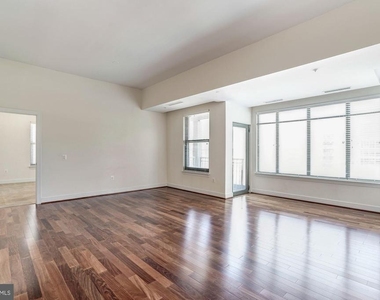 2425 L Street Nw - Photo Thumbnail 12