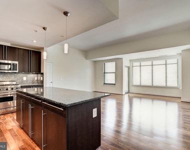 2425 L Street Nw - Photo Thumbnail 4