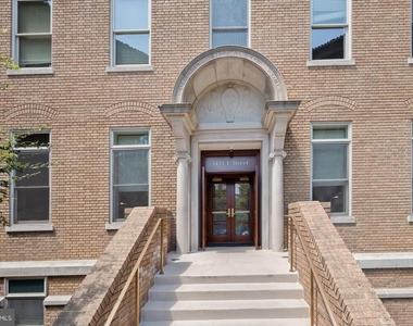 2425 L Street Nw - Photo Thumbnail 2