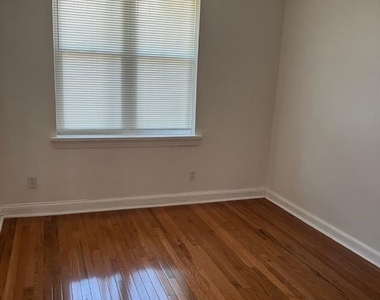 101 Galveston Place Sw - Photo Thumbnail 2