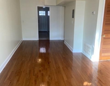 101 Galveston Place Sw - Photo Thumbnail 2