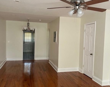 101 Galveston Place Sw - Photo Thumbnail 5
