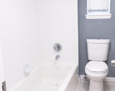 63 Galveston Place Sw - Photo Thumbnail 6