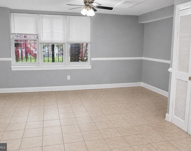 63 Galveston Place Sw - Photo Thumbnail 4