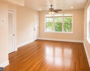 63 Galveston Place Sw - Photo Thumbnail 1