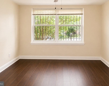 63 Galveston Place Sw - Photo Thumbnail 9