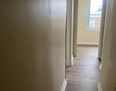59 Galveston Place Sw - Photo Thumbnail 4