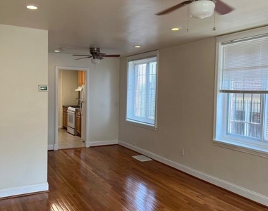 59 Galveston Place Sw - Photo Thumbnail 1
