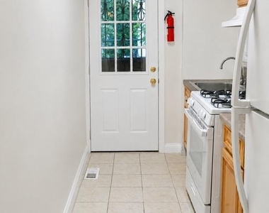 59 Galveston Place Sw - Photo Thumbnail 8