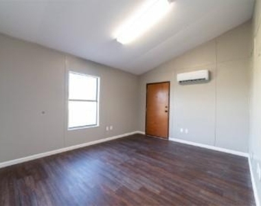 1710 County Road 4330 - Photo Thumbnail 4