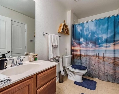 8808 Stambourne St - Photo Thumbnail 11
