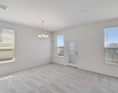 7712 Peccary Dr - Photo Thumbnail 18