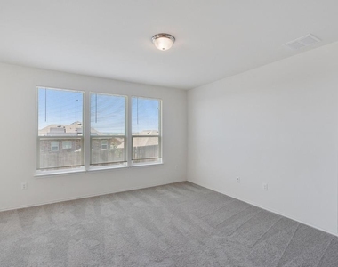7712 Peccary Dr - Photo Thumbnail 16