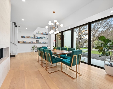 308 Briarwood Trl - Photo Thumbnail 12