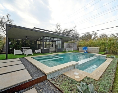 308 Briarwood Trl - Photo Thumbnail 3