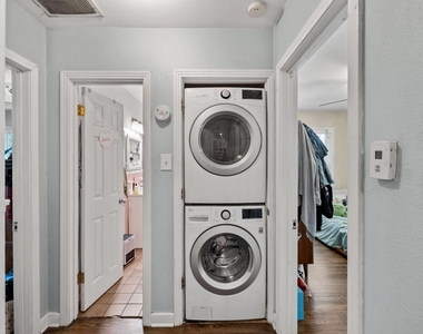 3801 Avenue G - Photo Thumbnail 13