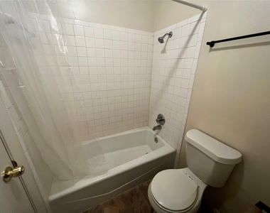 1204 Blackjack St - Photo Thumbnail 15