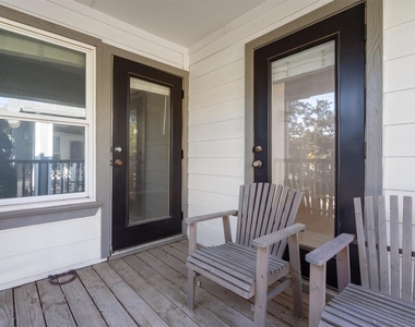 1011 Brodie St - Photo Thumbnail 18