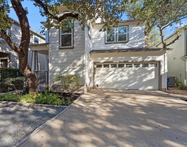 1011 Brodie St - Photo Thumbnail 2