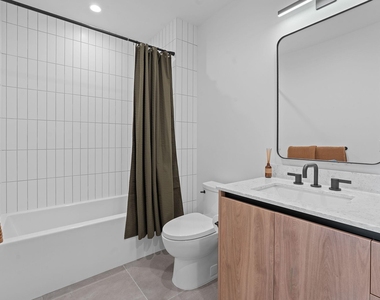 84 East Ave - Photo Thumbnail 10