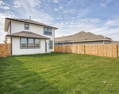 146 White Dunes Dr - Photo Thumbnail 22