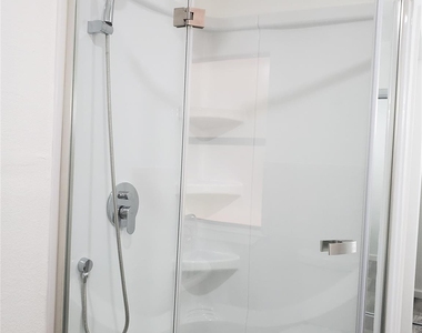 703 Meadow Creek Dr - Photo Thumbnail 24